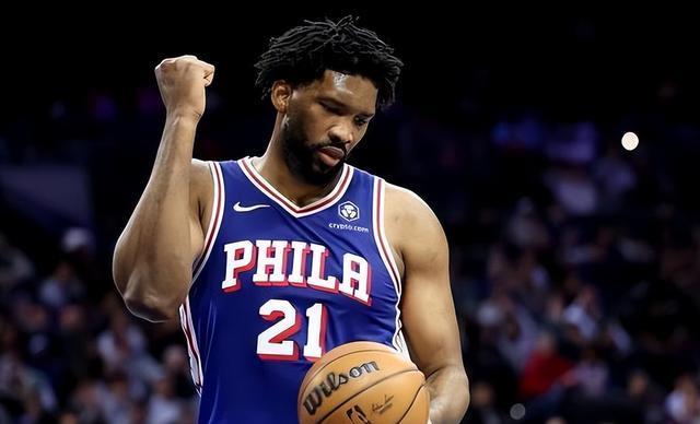 于比赛影响, 恩比德继续, 在攻防两端 于比赛影响, 恩比德继续, 在攻防两端