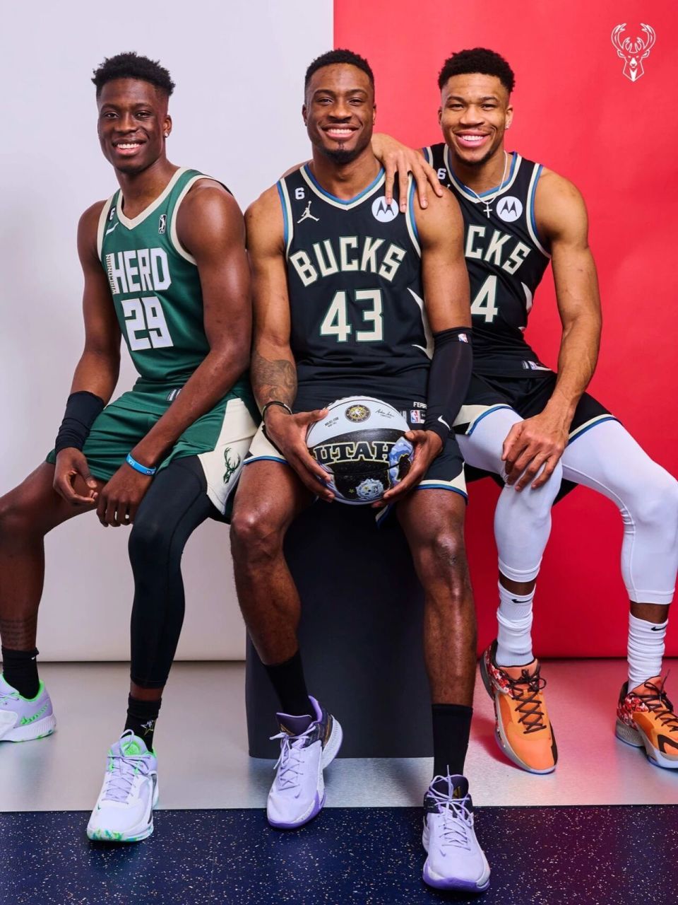 同时将阿米, 一天, 小安德烈 同时将阿米, 一天, 小安德烈